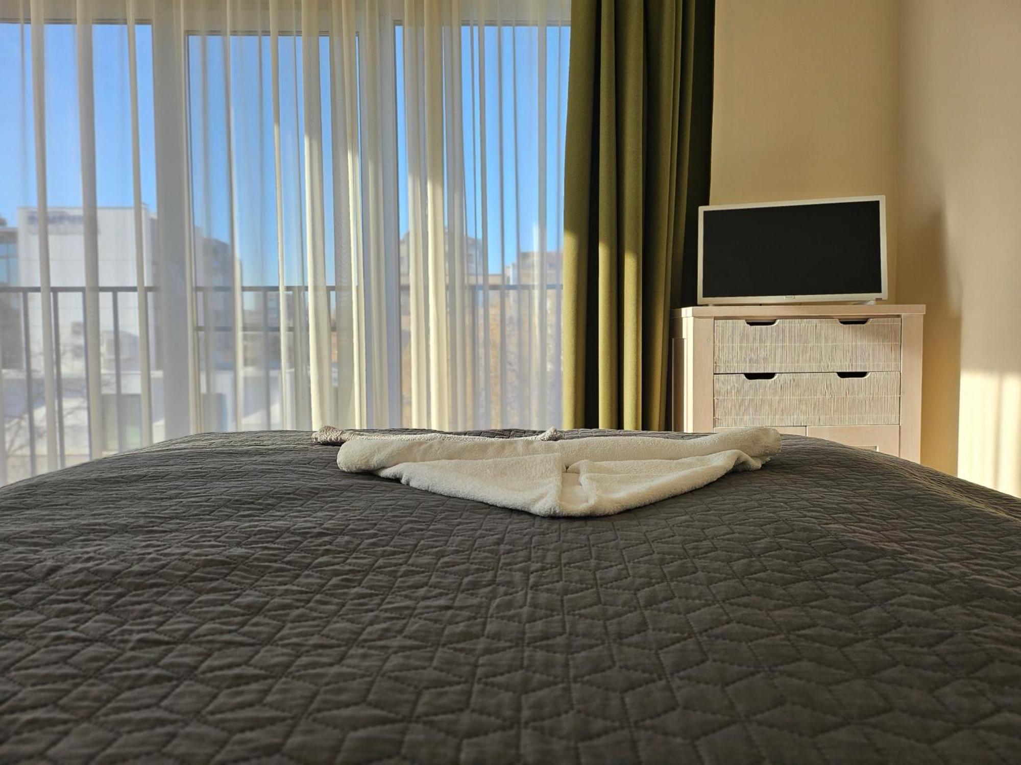 Downтown - Free Parking Apartment Varna Exterior photo